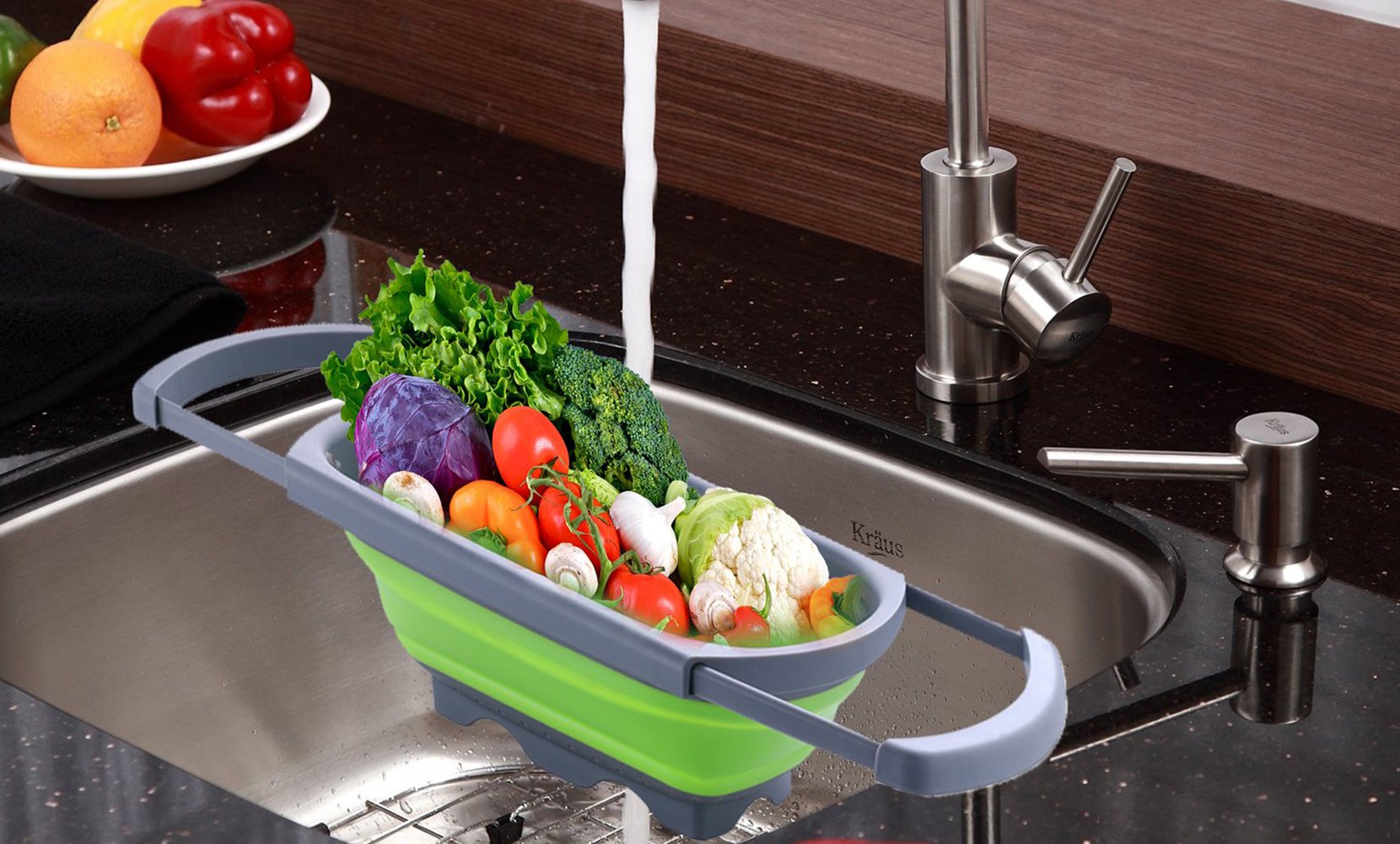 Over-the-Sink Collapsible Colander with Extendable Handles